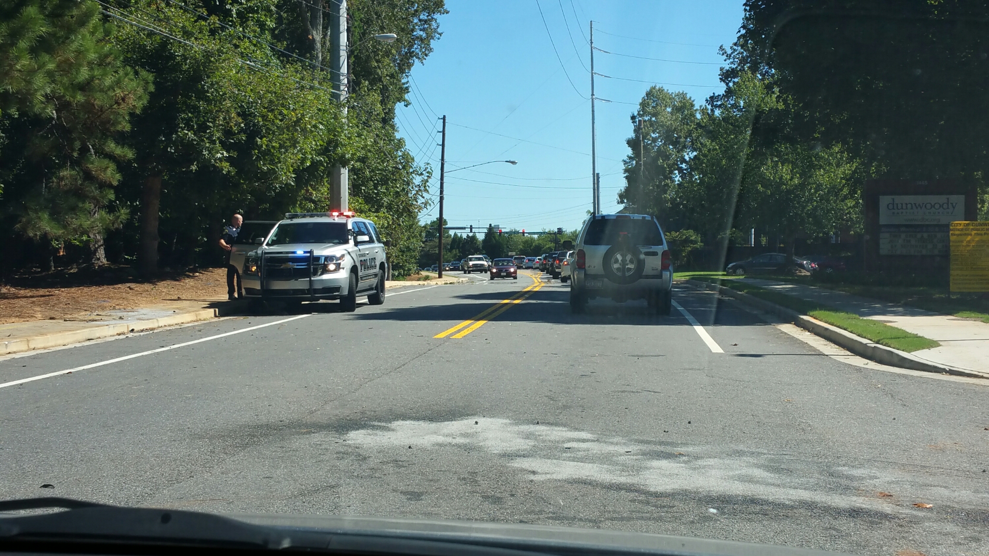 Wreck causes traffic back up in Dunwoody